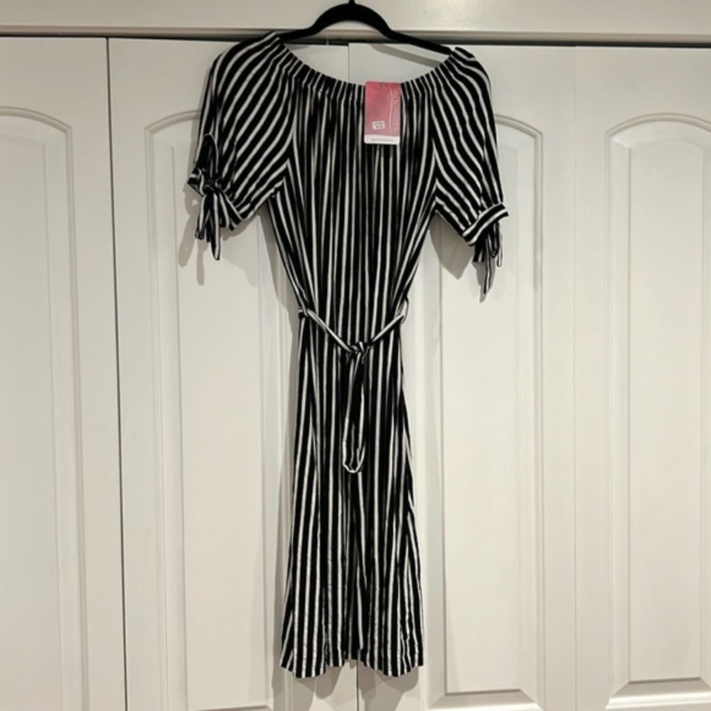 Aquavita Samira belted, striped black and white dress small medium new‎ tags